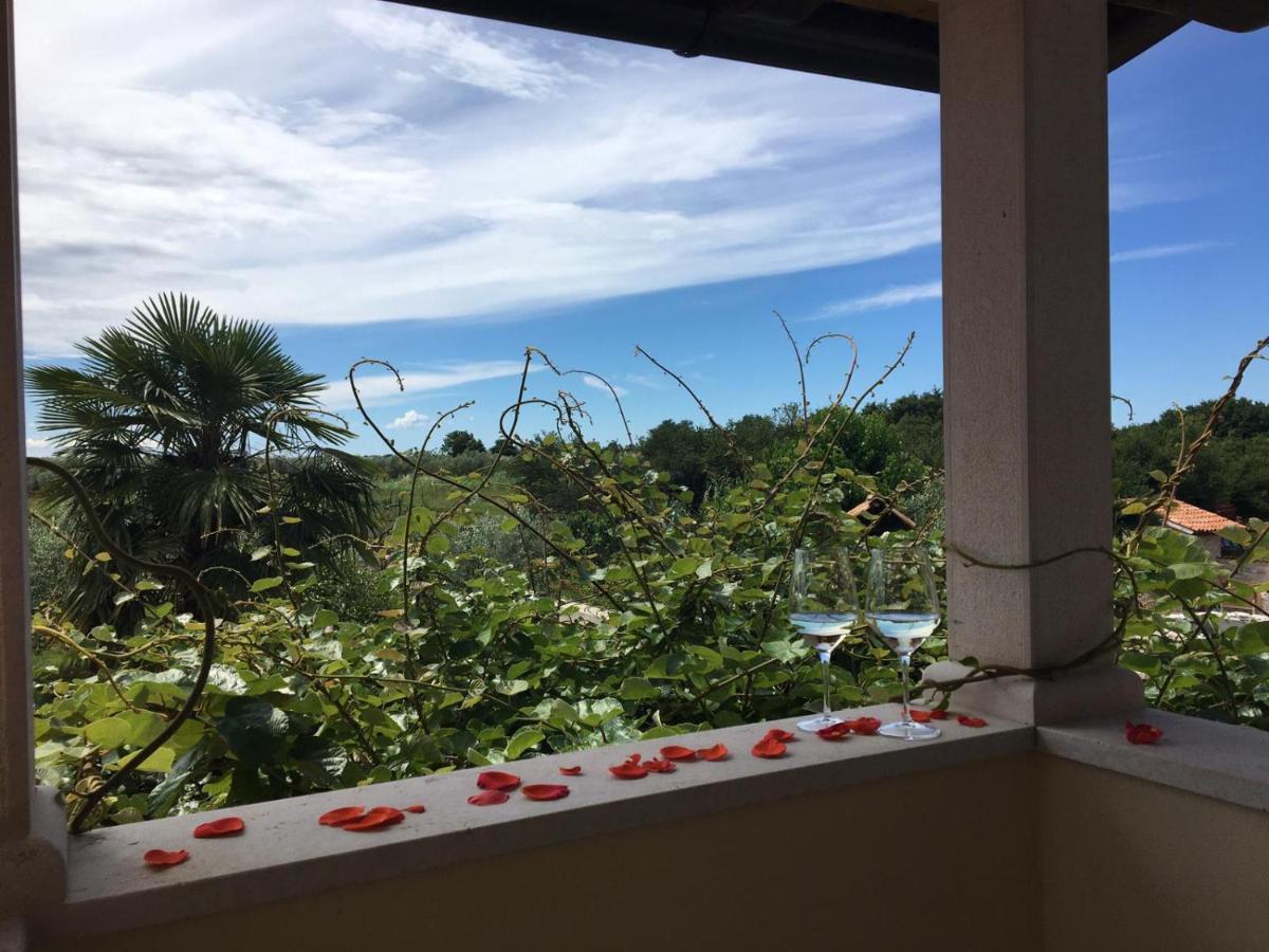 Appartment Hacienda Monica Umag Buitenkant foto