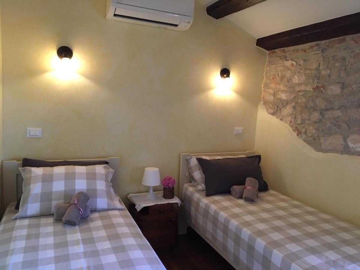 Appartment Hacienda Monica Umag Buitenkant foto
